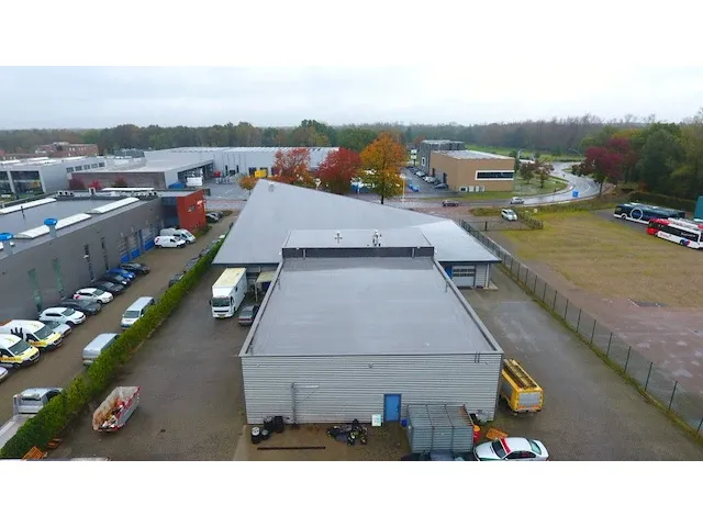 2008 showroom met werkplaats - afbeelding 9 van  100