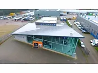 2008 showroom met werkplaats - afbeelding 13 van  100