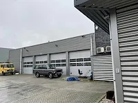 2008 showroom met werkplaats - afbeelding 56 van  100