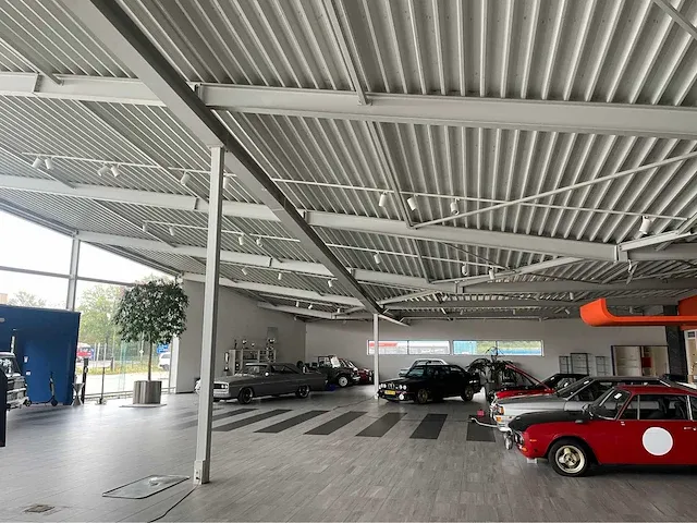 2008 showroom met werkplaats - afbeelding 99 van  100