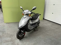 2008 sym dd50fix 45km/u brommer