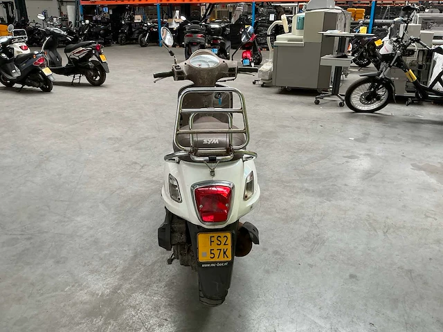 2008 sym fiddle ii 45km/u brommer - afbeelding 6 van  15