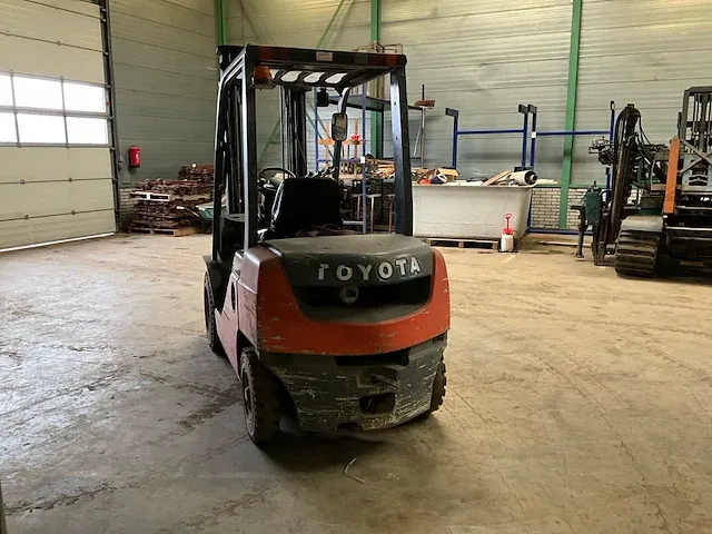 2008 toyota 8fd25 vorkheftruck - afbeelding 2 van  13