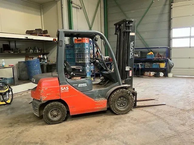 2008 toyota 8fd25 vorkheftruck - afbeelding 12 van  13
