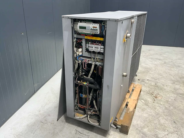 2008 uniflair lrac 180a chiller - afbeelding 5 van  8
