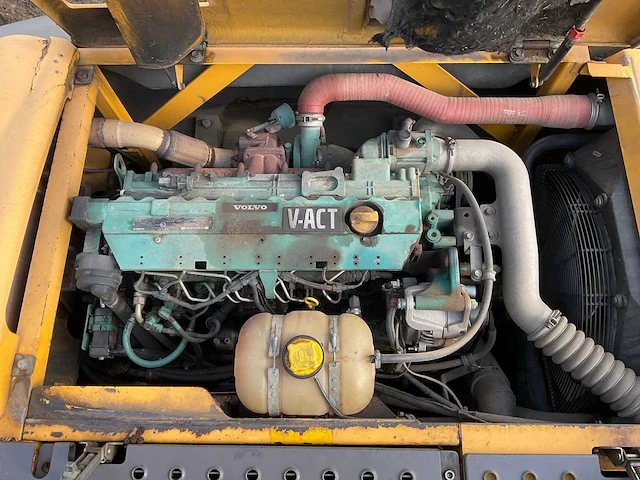 2008 volvo ec 160 cn rupsgraafmachine - afbeelding 17 van  47