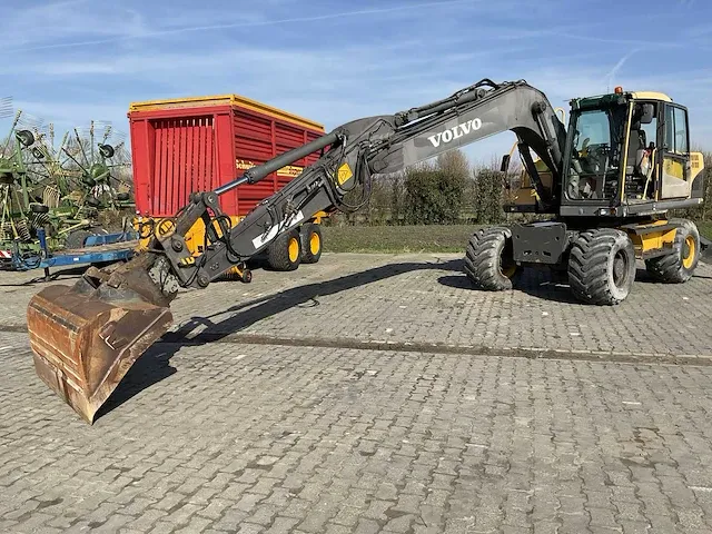 2008 volvo ew160c banden graafmachine - afbeelding 38 van  43