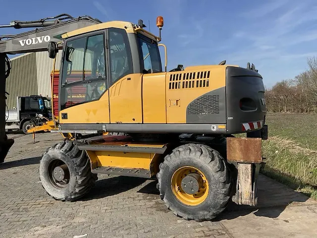 2008 volvo ew160c banden graafmachine - afbeelding 34 van  43