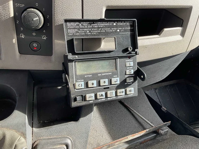 2008 volvo fl 240 vrachtwagen - afbeelding 15 van  26