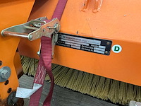 2008 wiedermann combiclean 2350 straatveegborstel met opvangbak - afbeelding 5 van  7