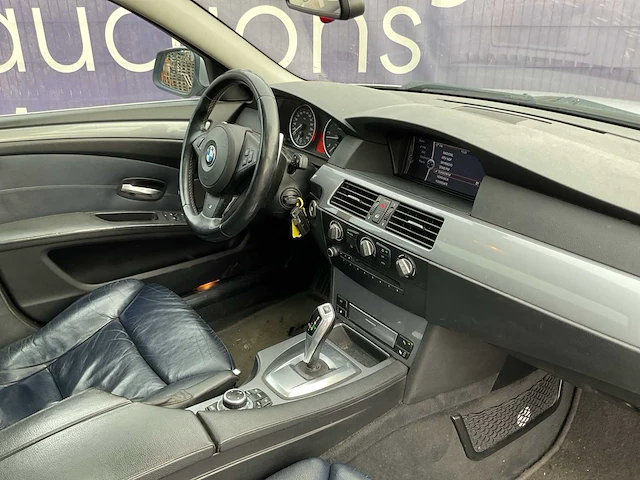 2009 - bmw - 5-serie touring - 525xd bns edition ii - personenauto - afbeelding 15 van  17