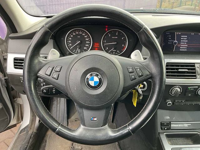 2009 - bmw - 5-serie touring - 525xd bns edition ii - personenauto - afbeelding 16 van  17