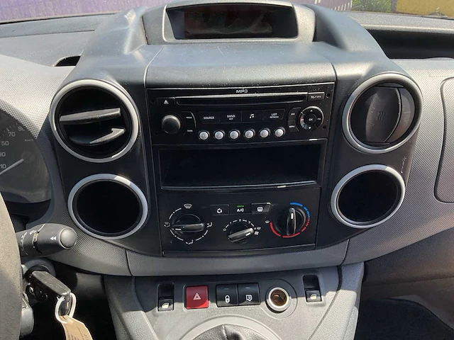 2009 - citroen - berlingo - 1.6 hdif 500 club - bedrijfswagen - afbeelding 10 van  11