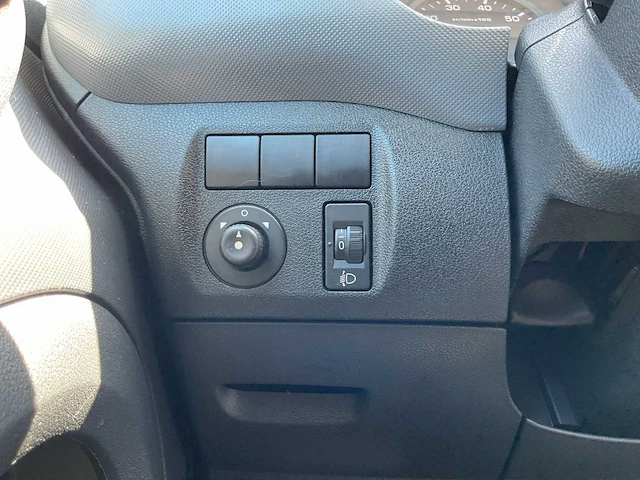 2009 - citroen - berlingo - 1.6 hdif 500 club - bedrijfswagen - afbeelding 11 van  11