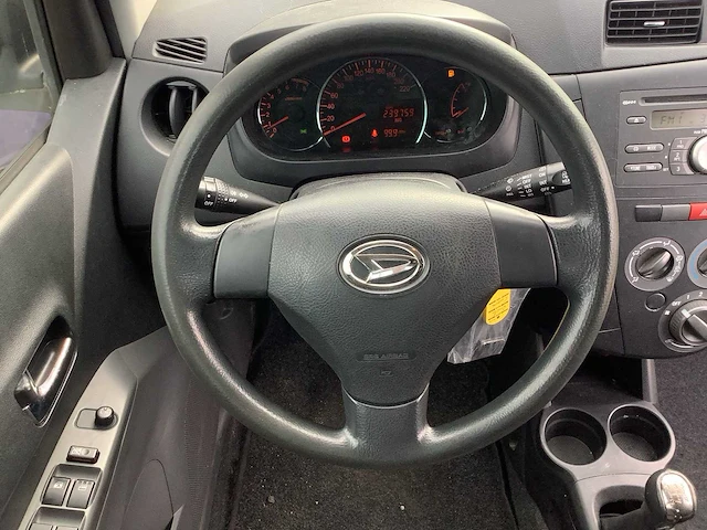 2009 - daihatsu - cuore - 1.0 premium - personenauto - afbeelding 12 van  12