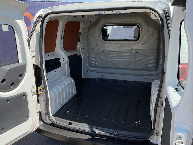 2009 - fiat - fiorino - 1.3 mj sx - bedrijfswagen - afbeelding 5 van  13
