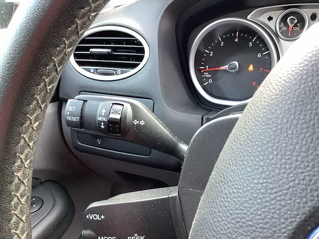 2009 - ford - focus wagon - 1.6-16v futura - personenauto - afbeelding 2 van  14