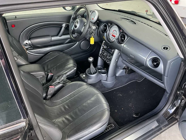 2009 - mini - 1.6 one - personenauto - afbeelding 9 van  12