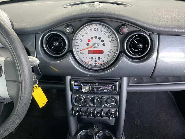 2009 - mini - 1.6 one - personenauto - afbeelding 12 van  12