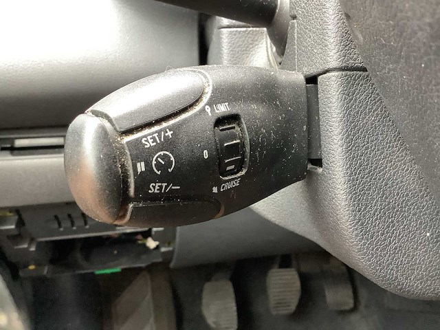 2009 - peugeot - 3008 - 1.6 vti première - personenauto - afbeelding 2 van  12