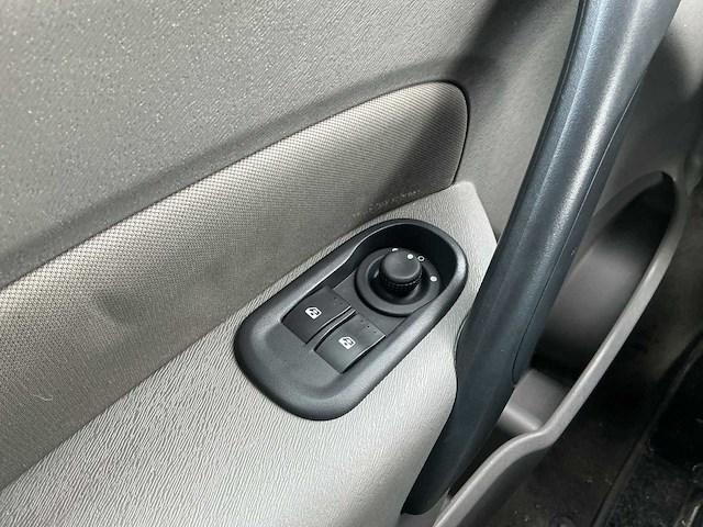 2009 - renault - kangoo family - 1.6 expression - personenauto/rolstoelauto - afbeelding 8 van  18