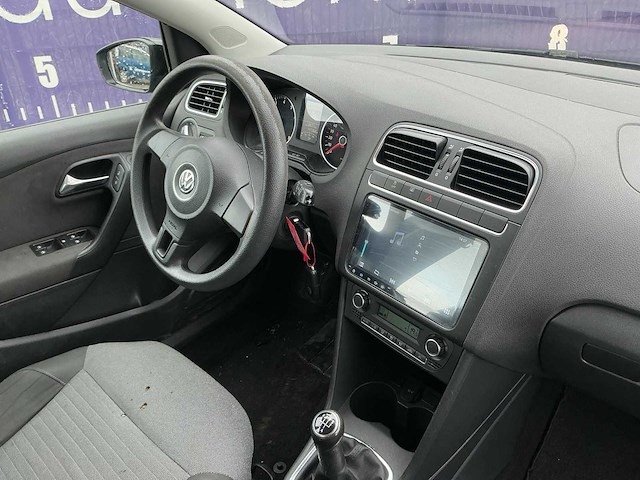 2009 - volkswagen - polo - 1.4-16v trendline - personenauto - afbeelding 10 van  12