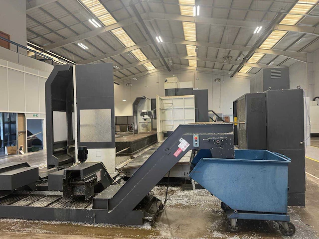 2009 anayak hvm-7000-pc bedfreesmachines met beweegbare kolom - afbeelding 19 van  65