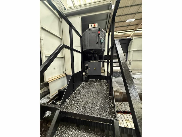 2009 anayak hvm-7000-pc bedfreesmachines met beweegbare kolom - afbeelding 25 van  65