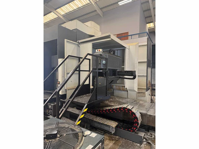 2009 anayak hvm-7000-pc bedfreesmachines met beweegbare kolom - afbeelding 32 van  65
