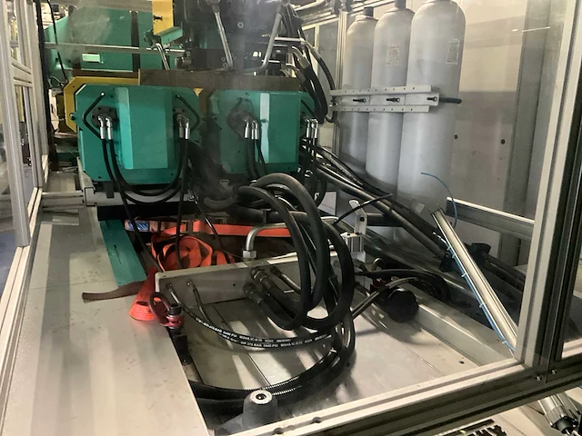 2009 arburg allrounder 1500t spuitgietmachine - afbeelding 4 van  23