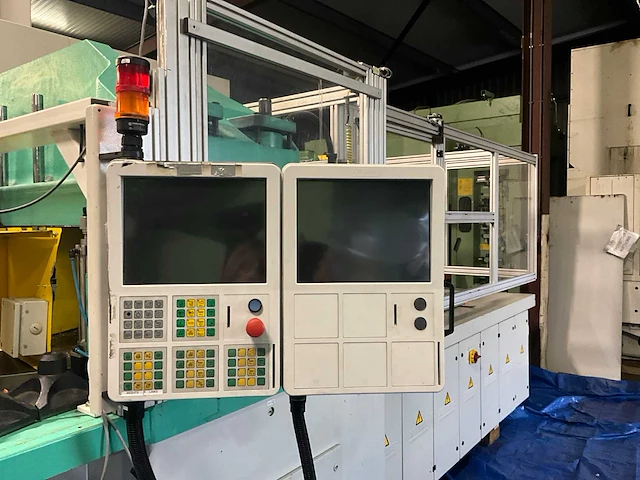 2009 arburg allrounder 1500t spuitgietmachine - afbeelding 18 van  23
