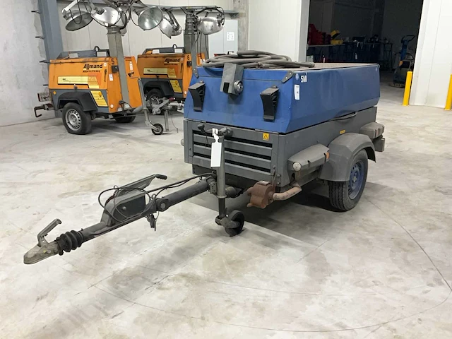2009 atlas copco luchtcompressor op aanhangwagen - afbeelding 1 van  17