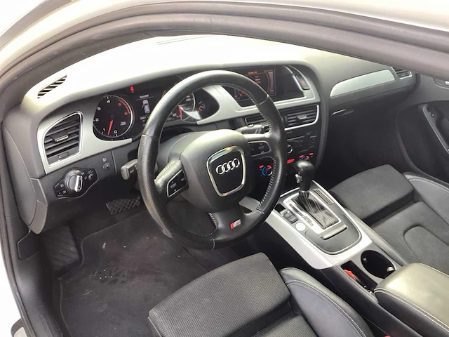 2009 audi a4 avant s line personenauto - afbeelding 2 van  25