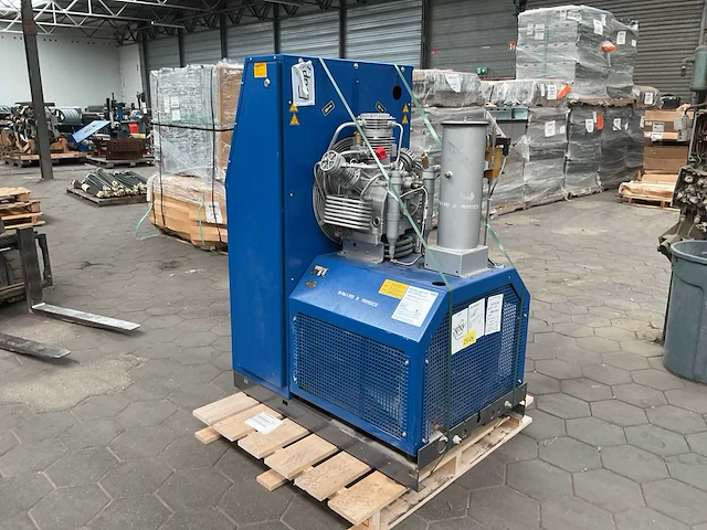 2009 bauer kap320 luchtcompressor - afbeelding 4 van  10