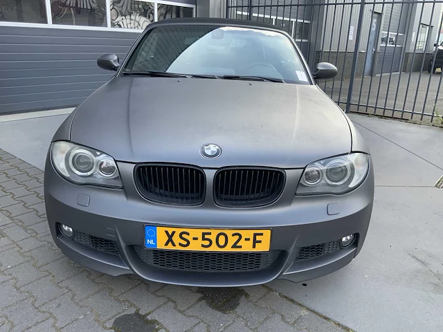 2009 bmw 130i m-sport cabriolet personenauto - afbeelding 27 van  30