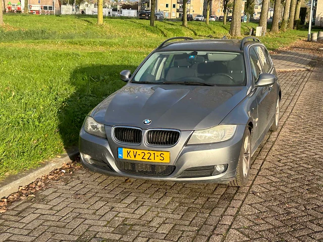 2009 bmw 3-serie touring personenauto - afbeelding 2 van  17