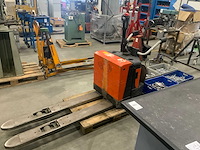 2009 bt lpe200/8 orderpicker - afbeelding 1 van  11