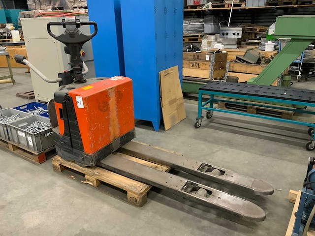 2009 bt lpe200/8 orderpicker - afbeelding 4 van  11