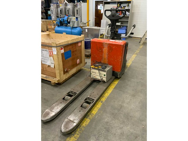 2009 bt lpe200/8 orderpicker - afbeelding 5 van  11