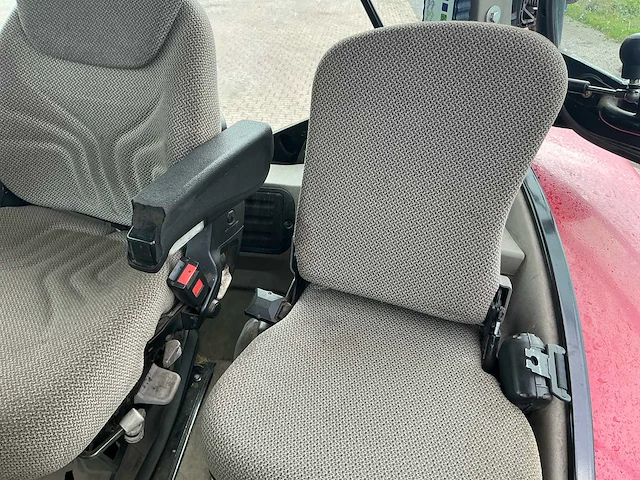 2009 case ih cvx 195 vierwielaangedreven landbouwtractor - afbeelding 21 van  46