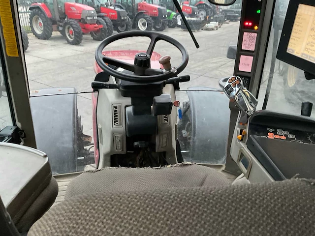 2009 case ih puma cvx 225 vierwielaangedreven landbouwtractor - afbeelding 11 van  32