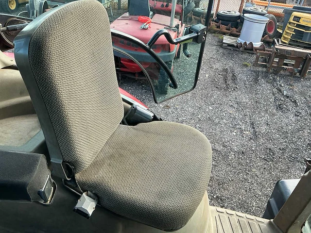 2009 case ih puma cvx vierwielaangedreven landbouwtractor - afbeelding 15 van  47