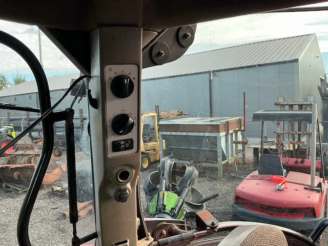 2009 case ih puma cvx vierwielaangedreven landbouwtractor - afbeelding 30 van  47