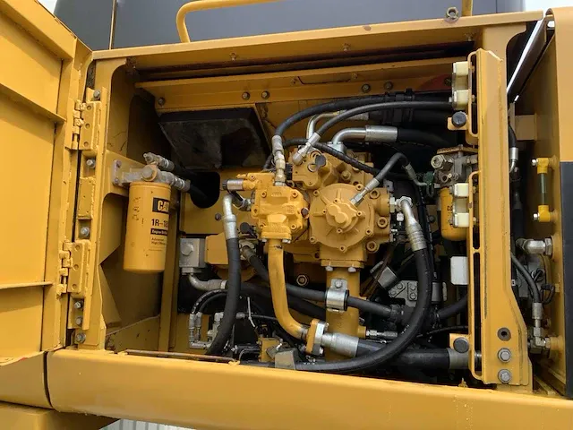 2009 caterpillar 345d rupsgraafmachine - afbeelding 18 van  54