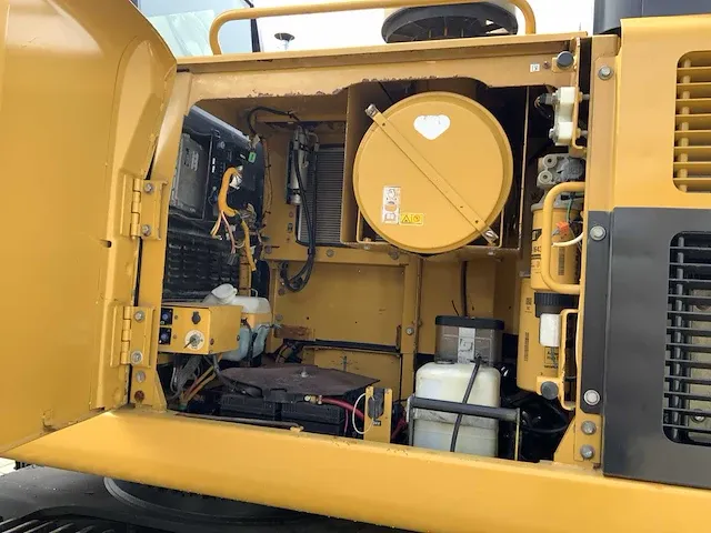 2009 caterpillar 345d rupsgraafmachine - afbeelding 21 van  54