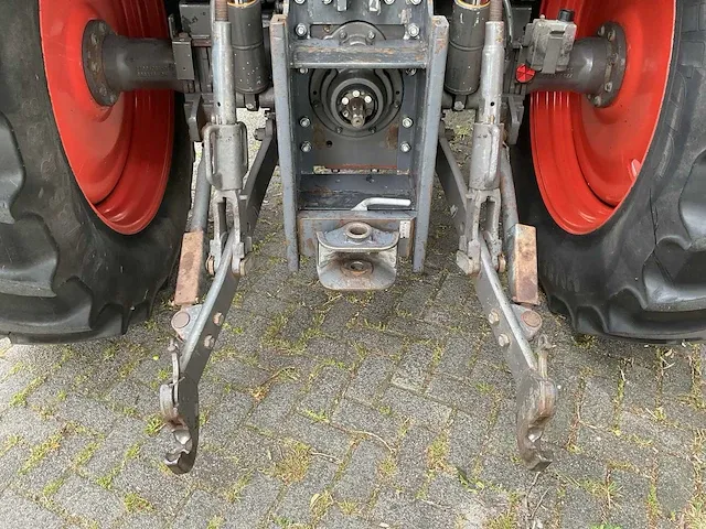 2009 claas axos 340 vierwielaangedreven landbouwtractor - afbeelding 7 van  35