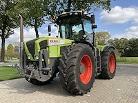2009 claas xerion 3800 trac vierwielaangedreven landbouwtractor