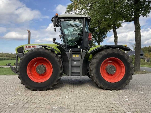 2009 claas xerion 3800 trac vierwielaangedreven landbouwtractor - afbeelding 8 van  41