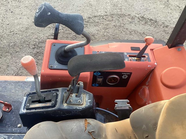 2009 cmw rt95h kettinggraver - afbeelding 16 van  25