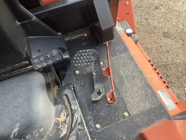 2009 cmw rt95h kettinggraver - afbeelding 18 van  25